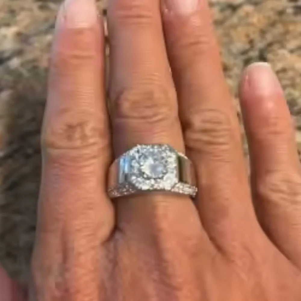Elegant Diamond 925 Silver Ring For Men